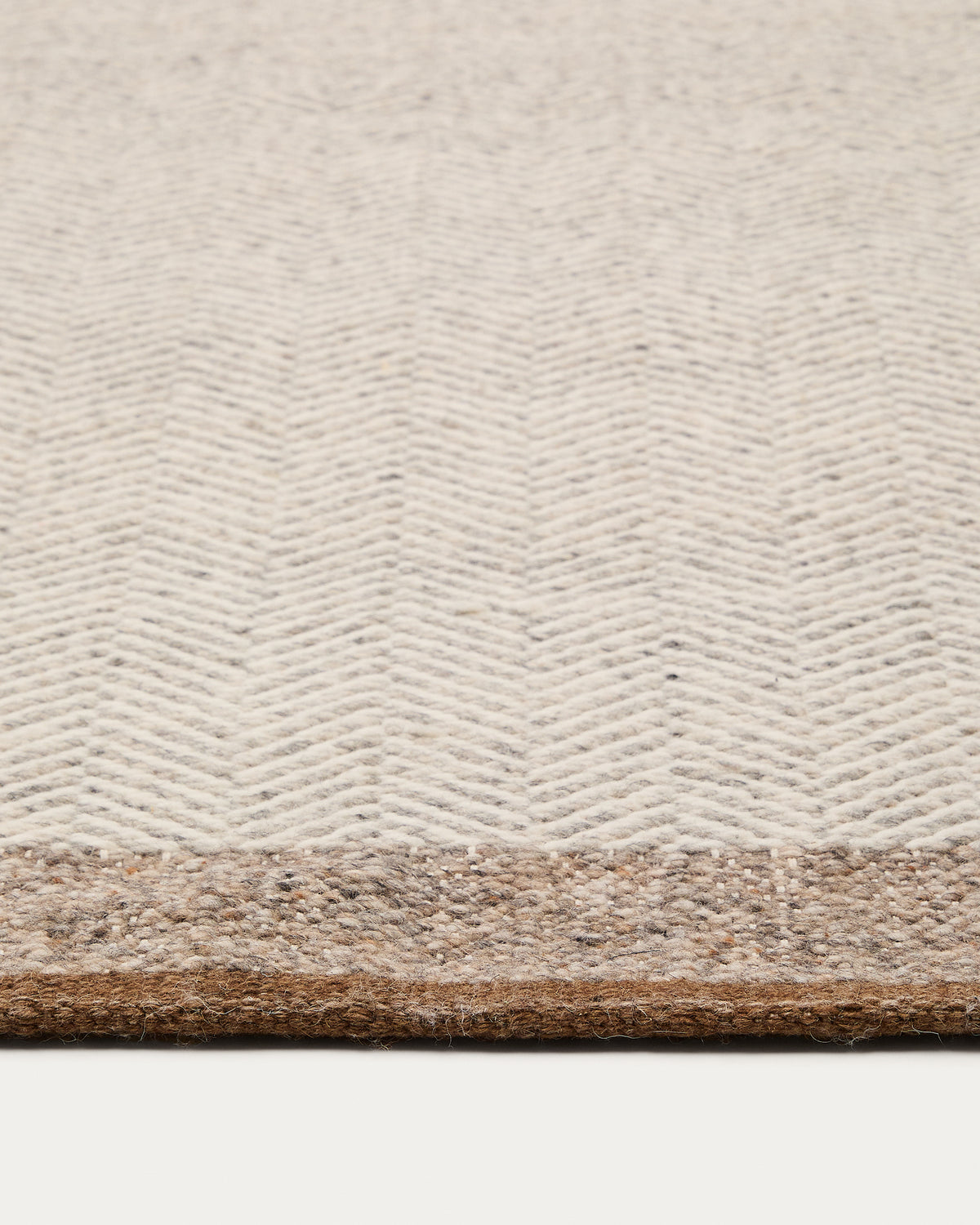 Nifelia jacquard rug in wool blend beige 300 x 400 cm - Detail