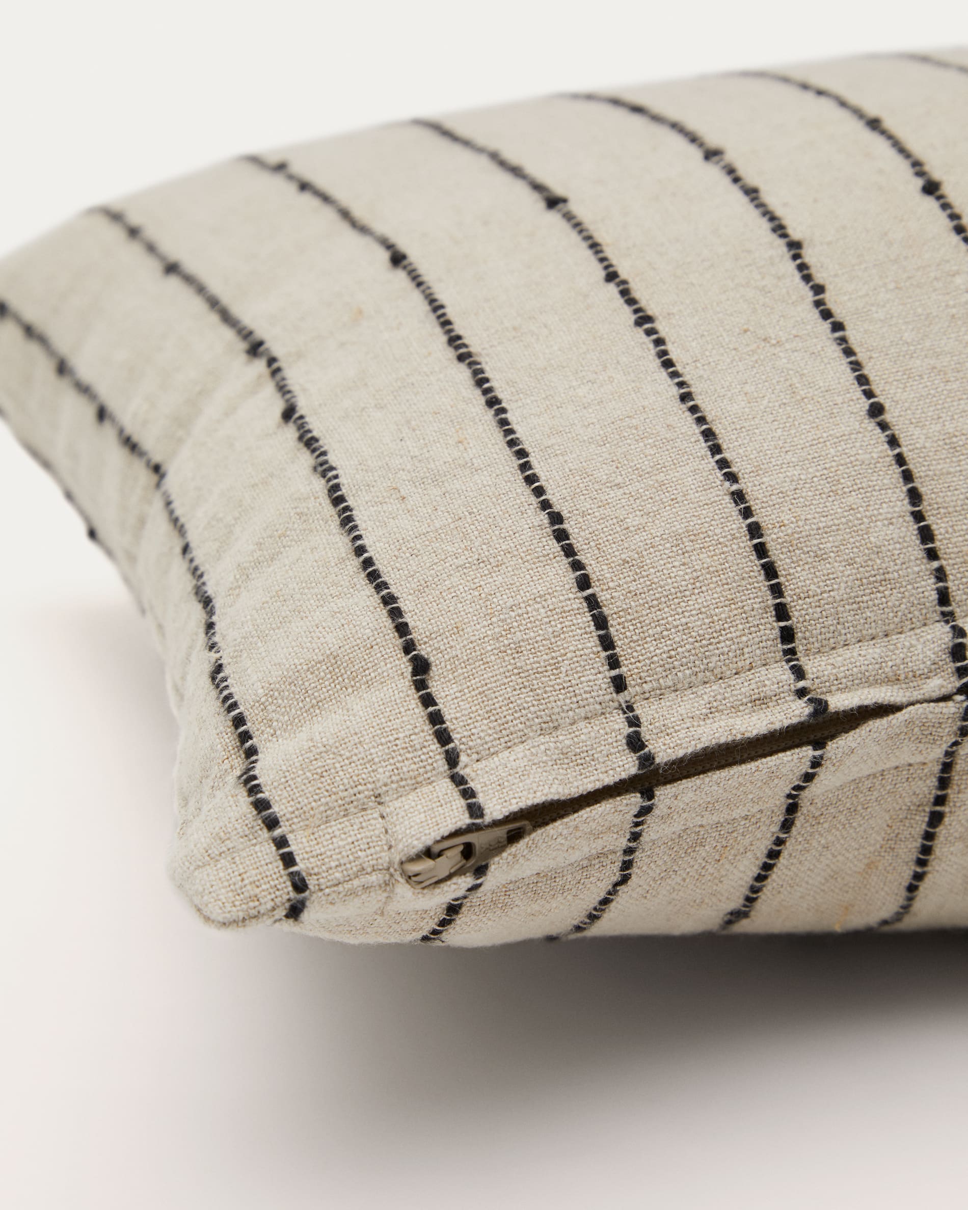 Sanima beige striped pillowcase 100% Linen 50 x 30 cm