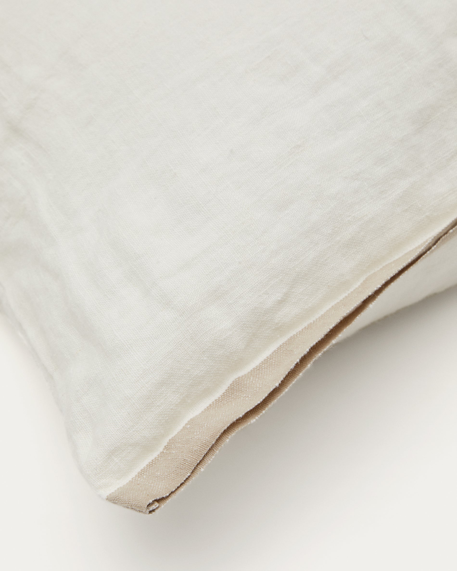 Suerta white and beige cushion cover, 100% linen, 50 x 50 cm - Detail