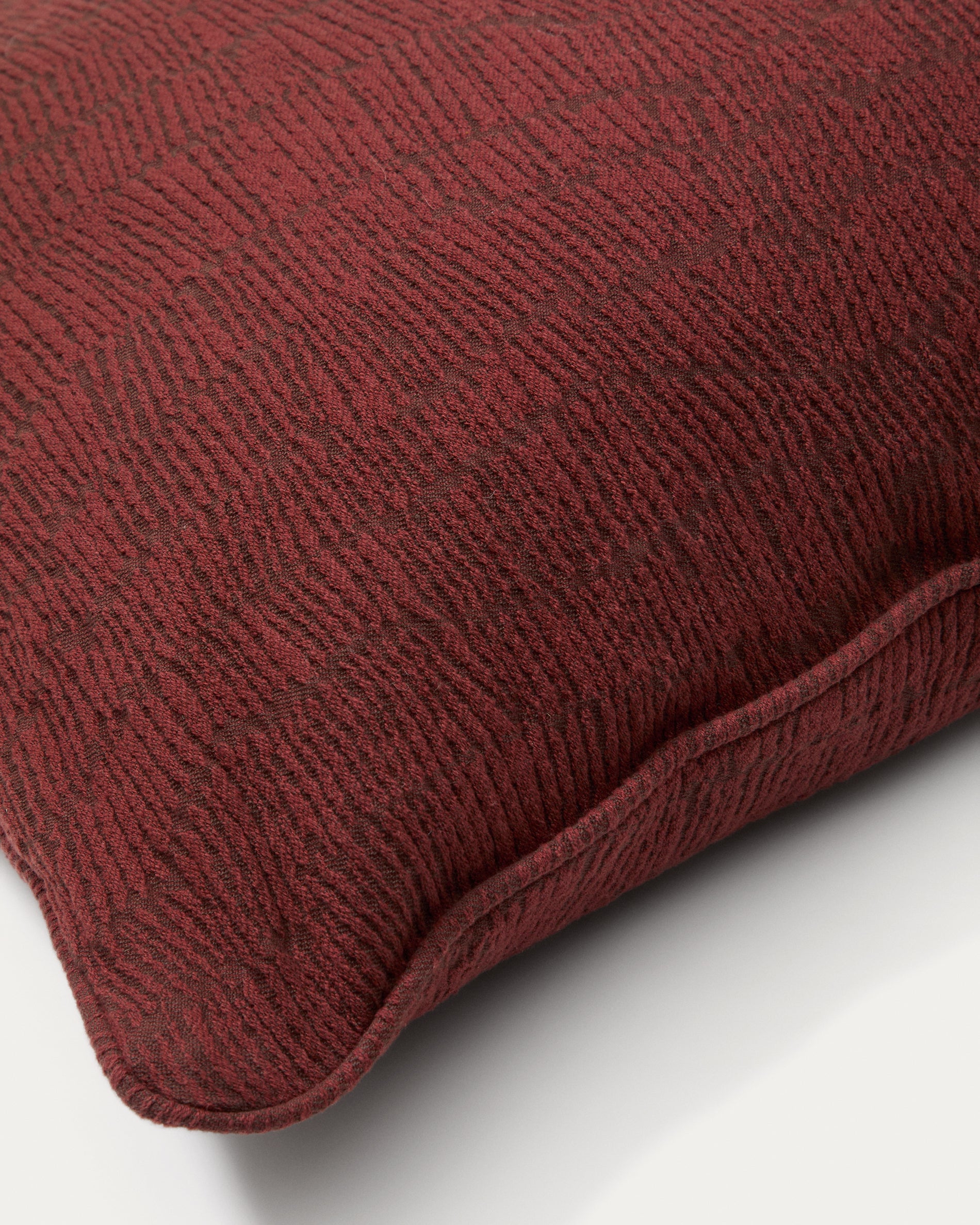 Labid maroon jacquard, 100% cotton cushion cover, 45 x 45 cm - Detail