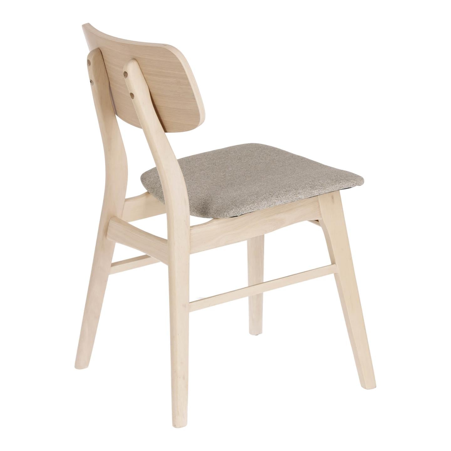 Selia chair in solid rubber wood, oak veneer and light grey upholstery