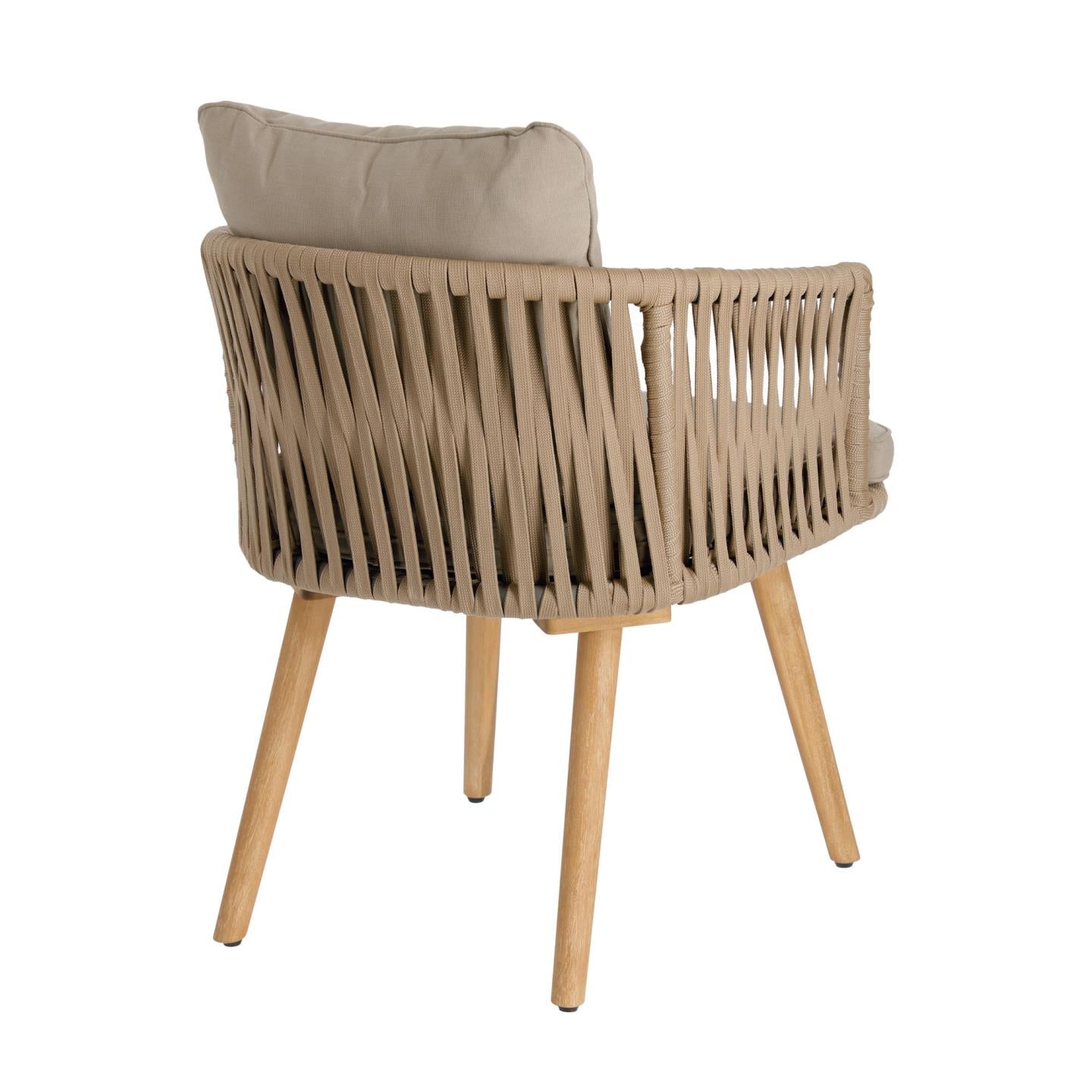 Hemlice chair in beige rope with solid 100% FSC acacia legs