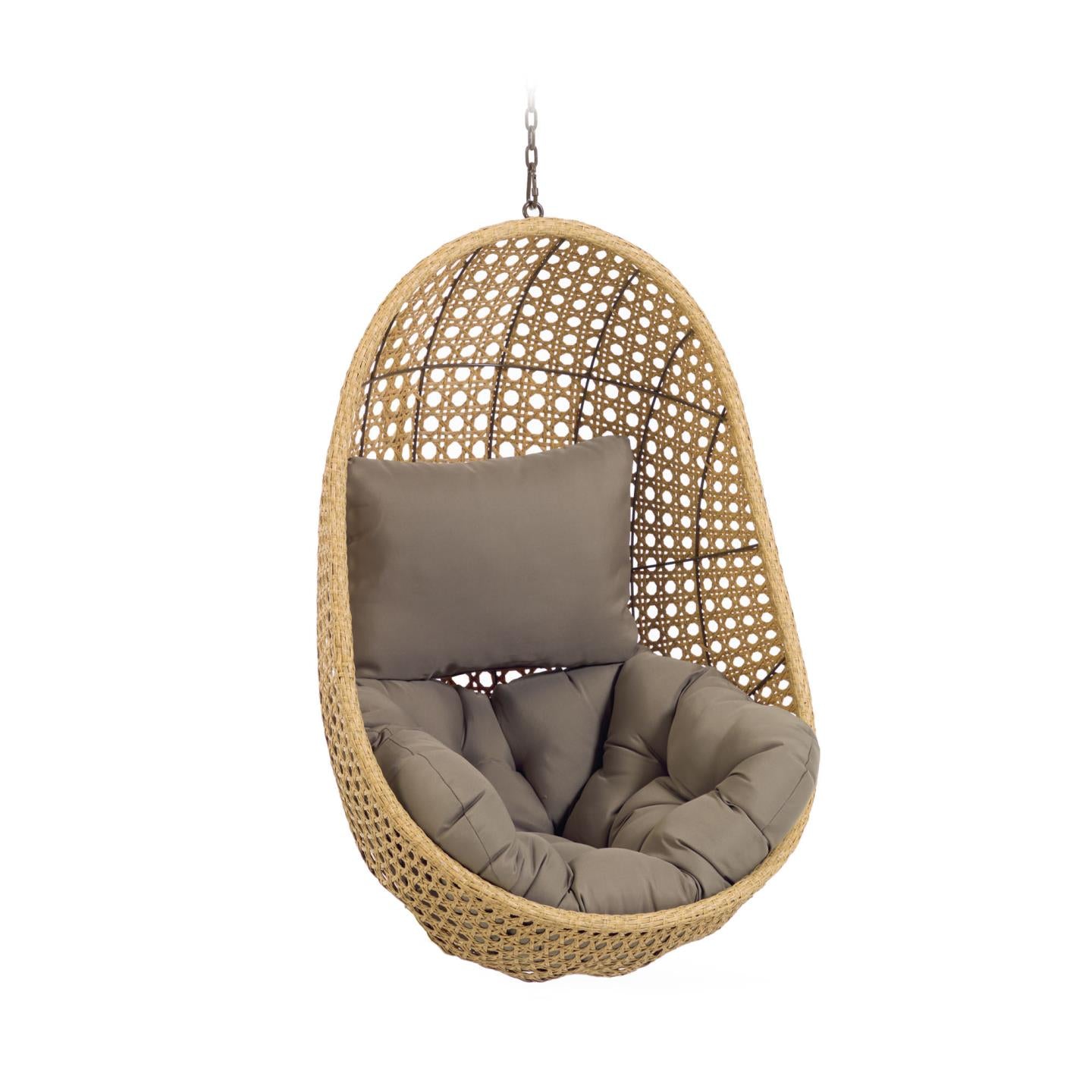 Cira hanging chair with natural finish