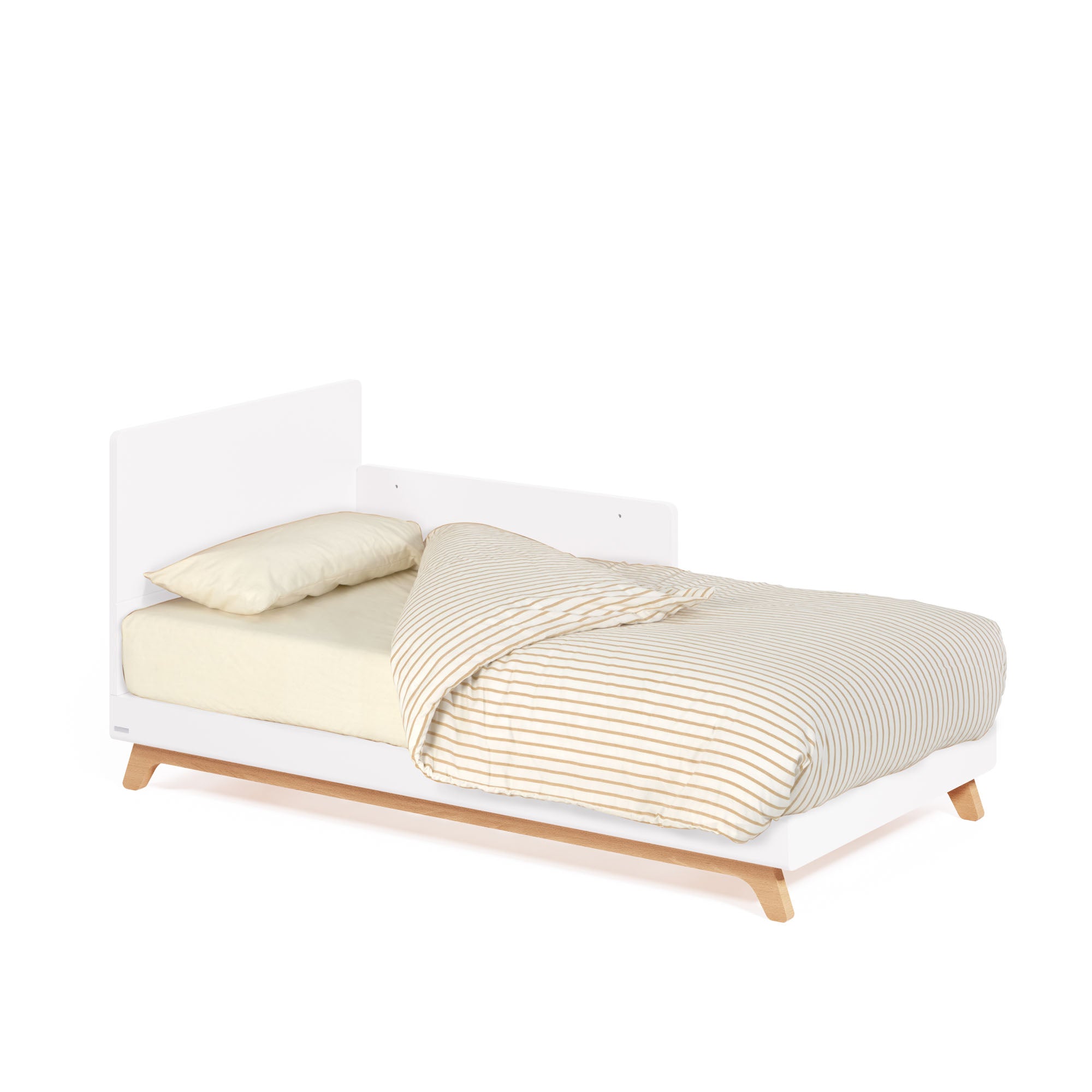 Maralis evolving cot made from solid beech wood with a white finish, 70 x 140 cm