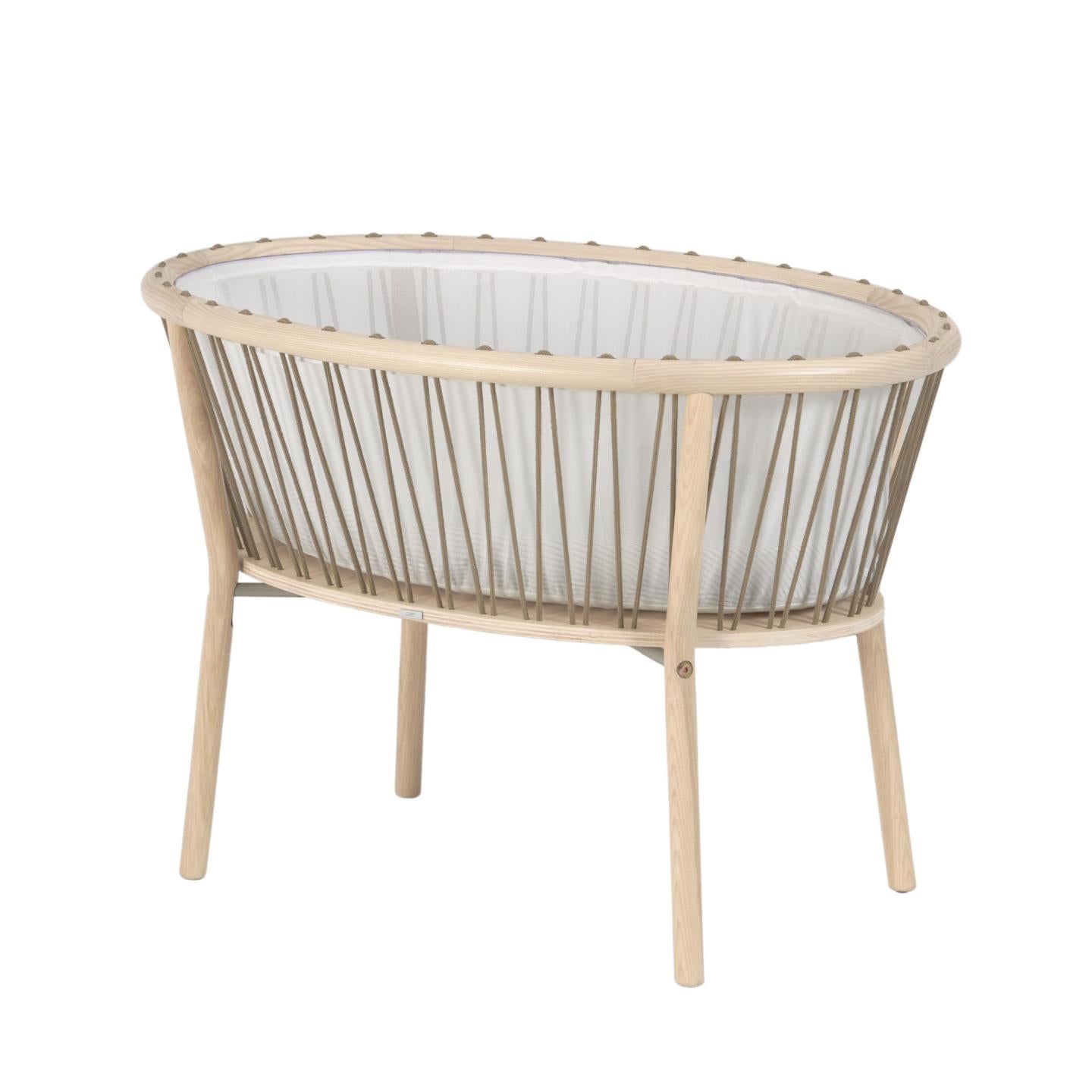 Leonela ash wood bassinet 97 x 62 cm FSC 100%