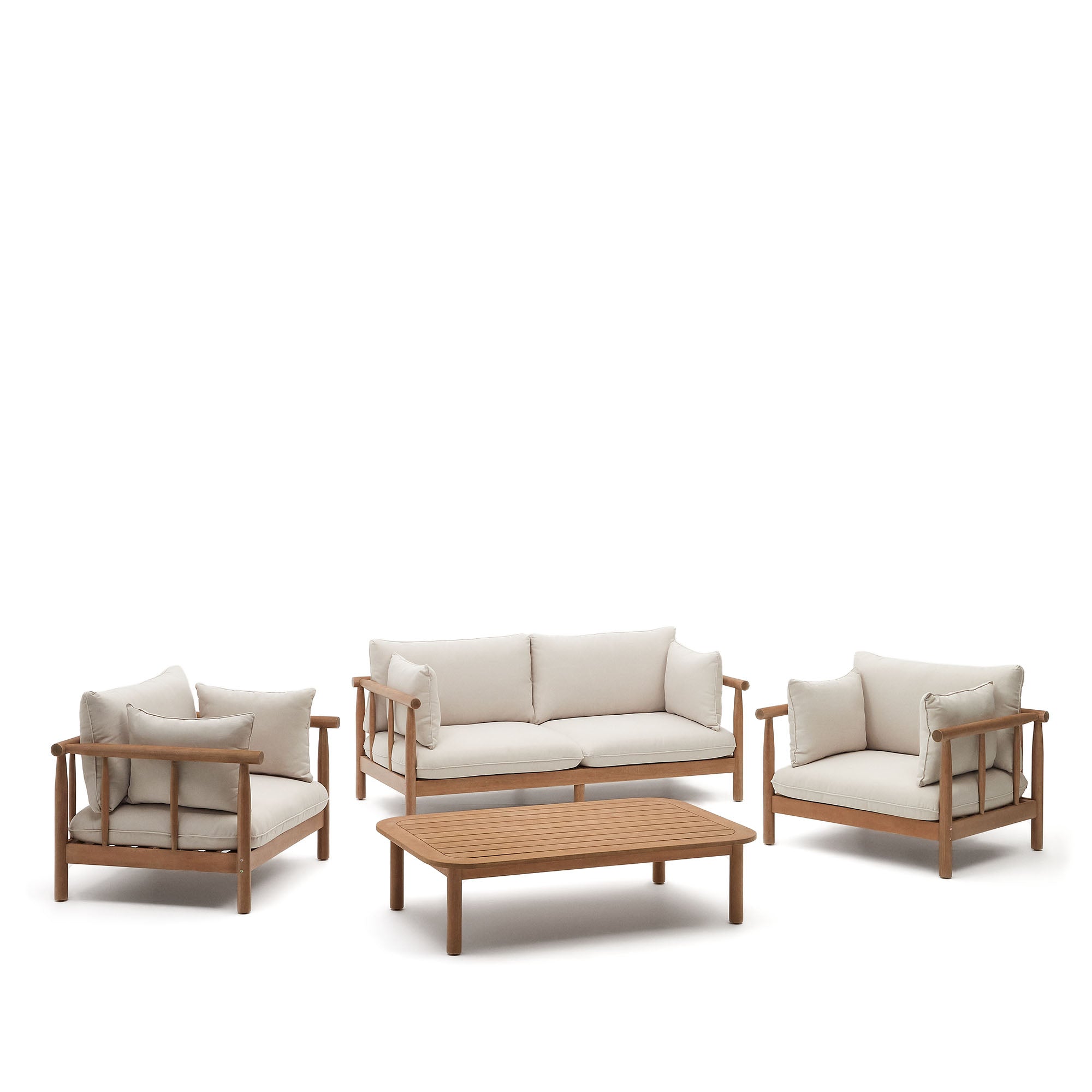 Sacova 2 fotel, 2 személyes kanapé és dohányzóasztal tömör eukaliptusz FSC fából.