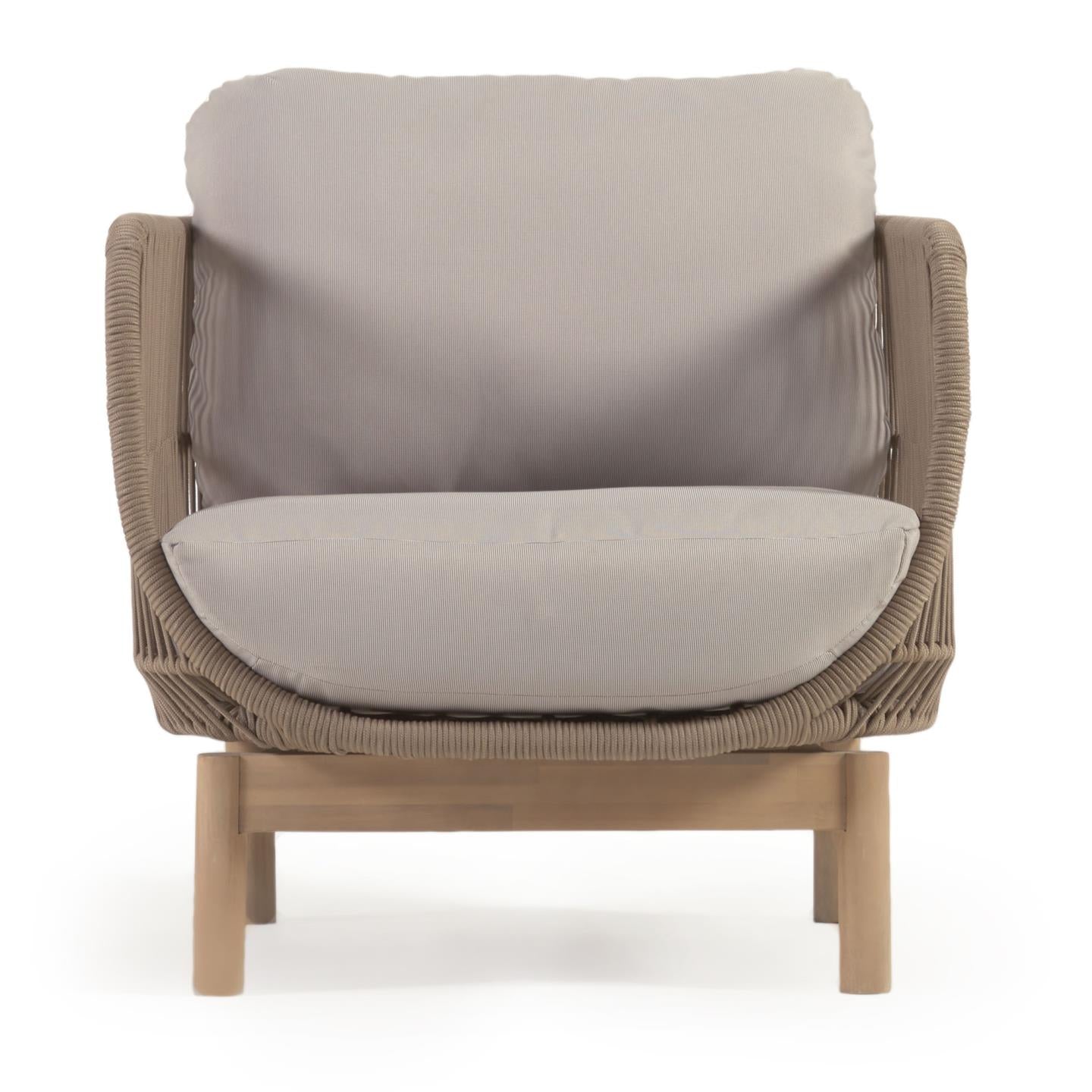 Catalina armchair made with beige rope and FSC solid acacia wood
